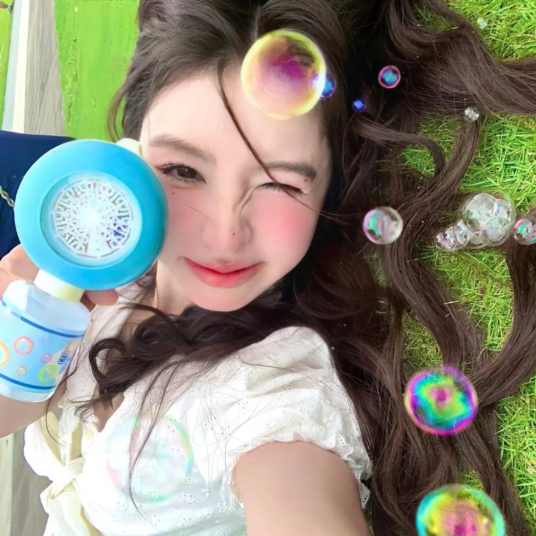 四十四只石狮子