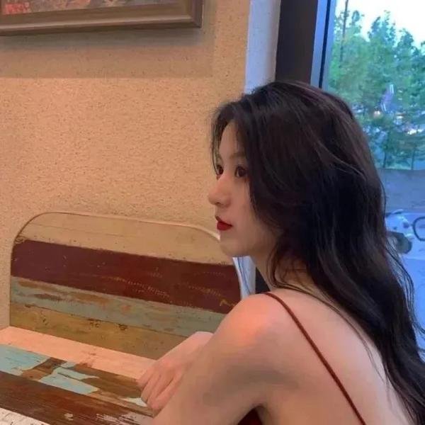 糟糕,我被男团宠溺了